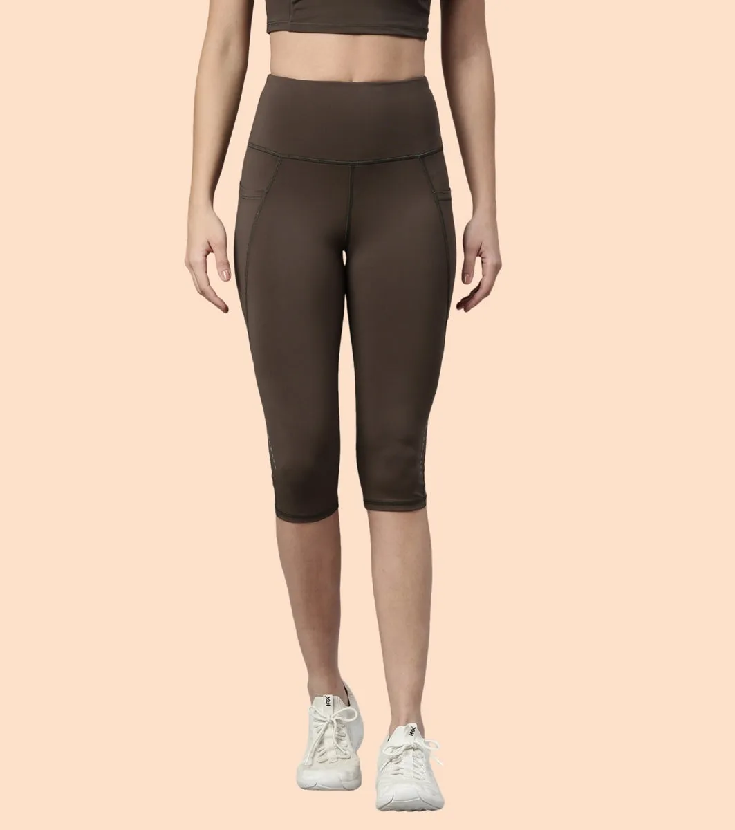 Active Capri Legging| Dry Fit Active Capri Legging With Reflective Graphic