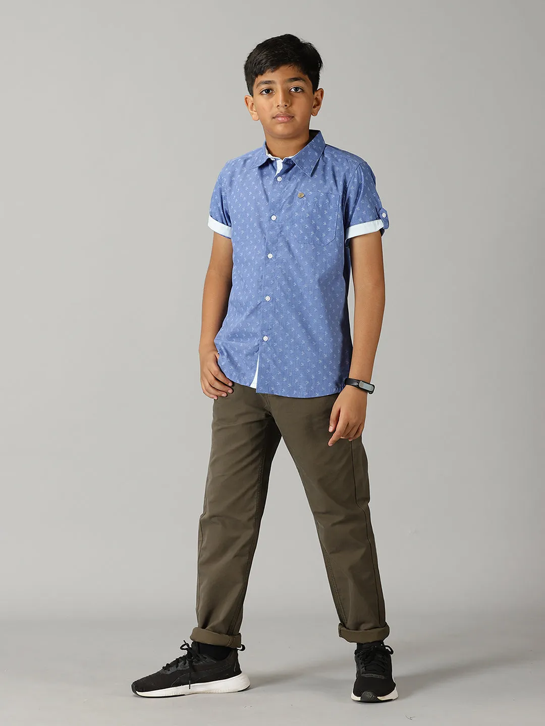 Boys Half Sleeve Printed Shirts & Basic 5 Pkt Casual Pant Set