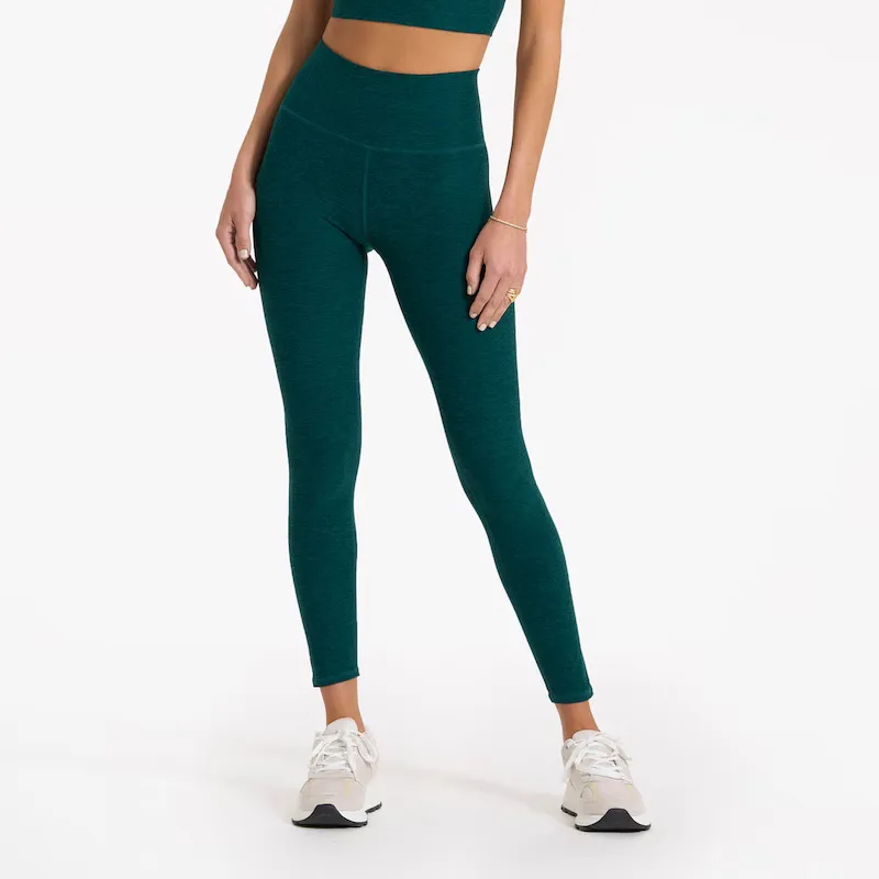 Clean Elevation Legging