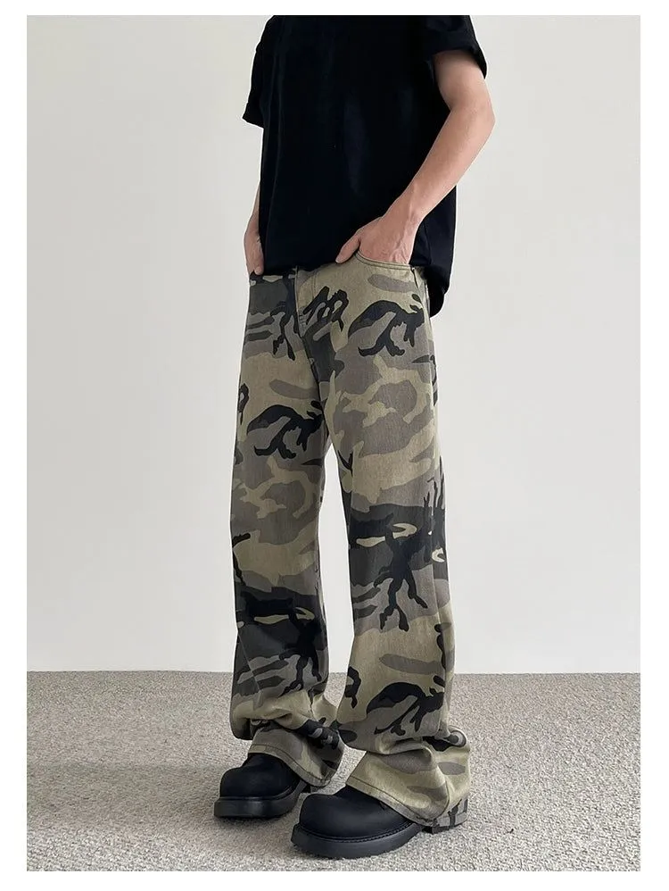 Clean Fit Camouflage Jeans