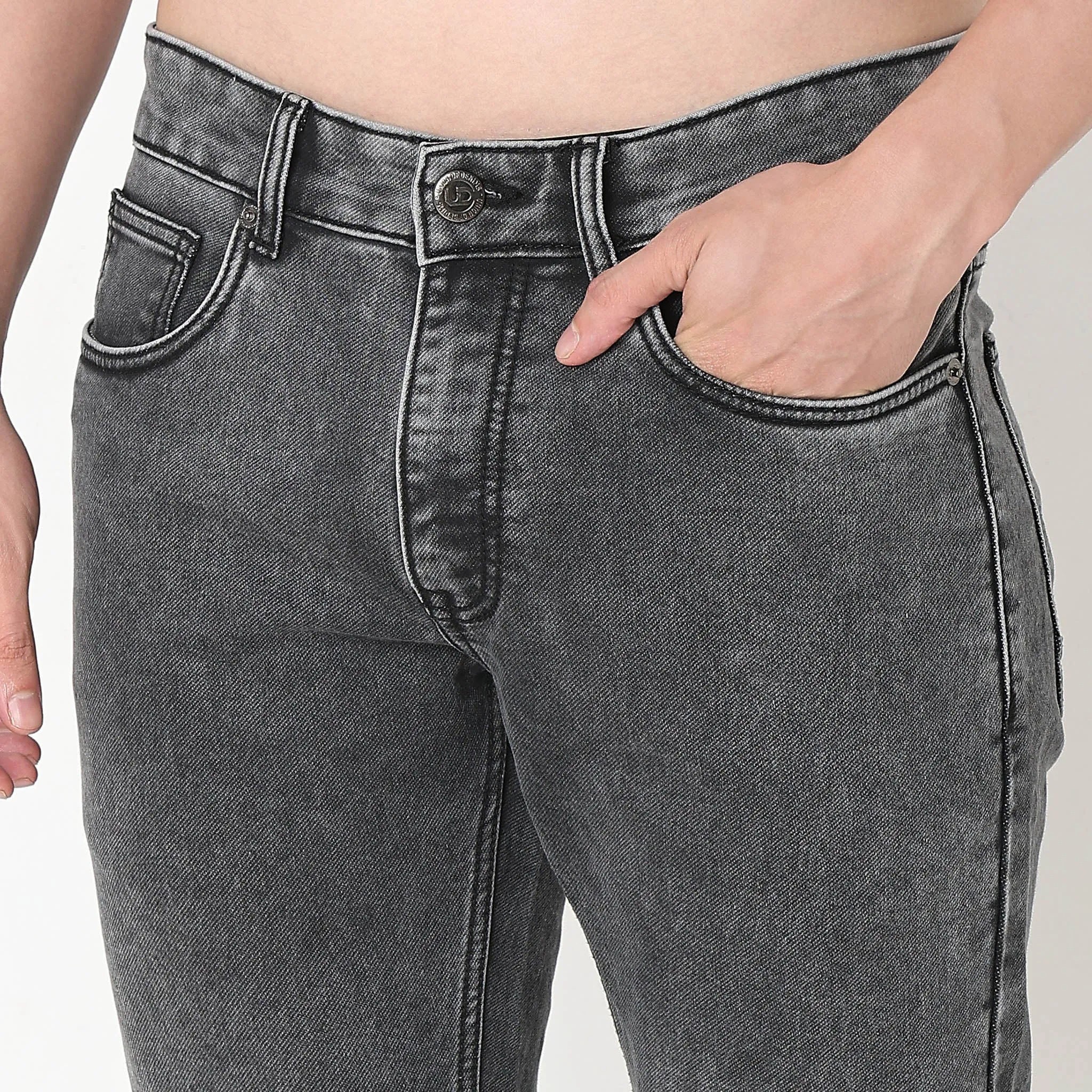 Comfort Fit Jeans