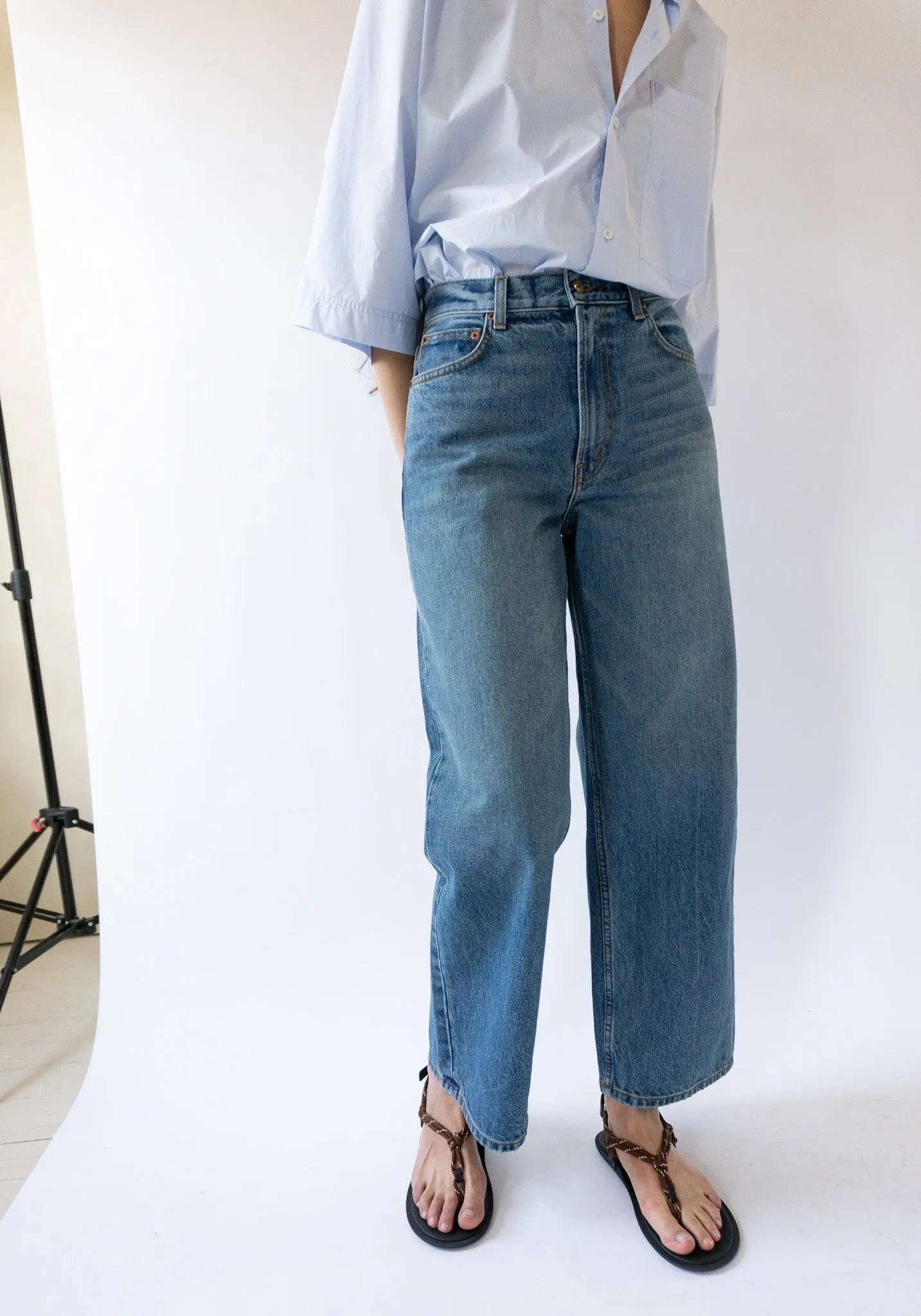 Elissa High Wide Jean in Vista Blue