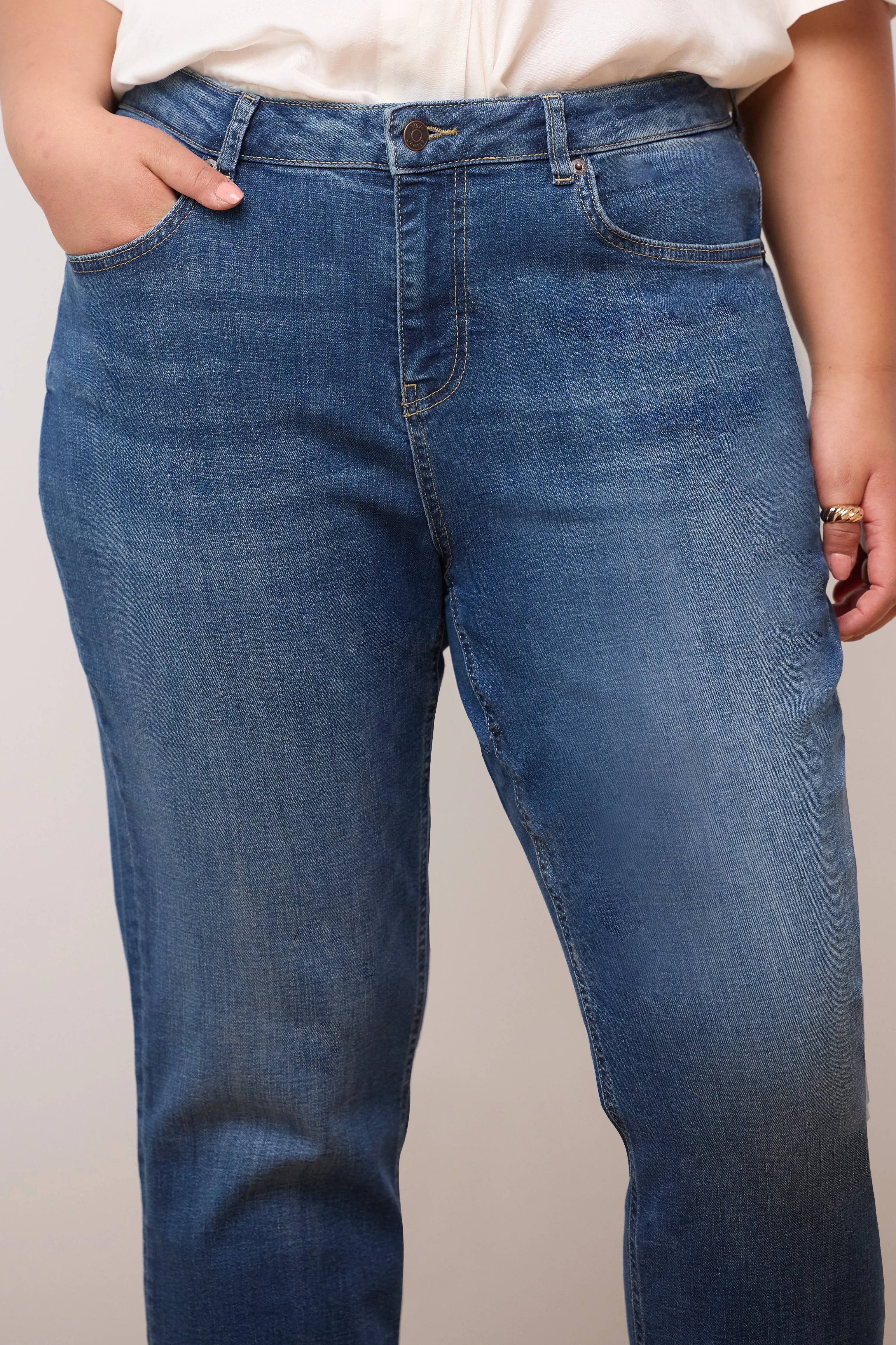 MALIA RELAXED JEAN LONDON BLUE