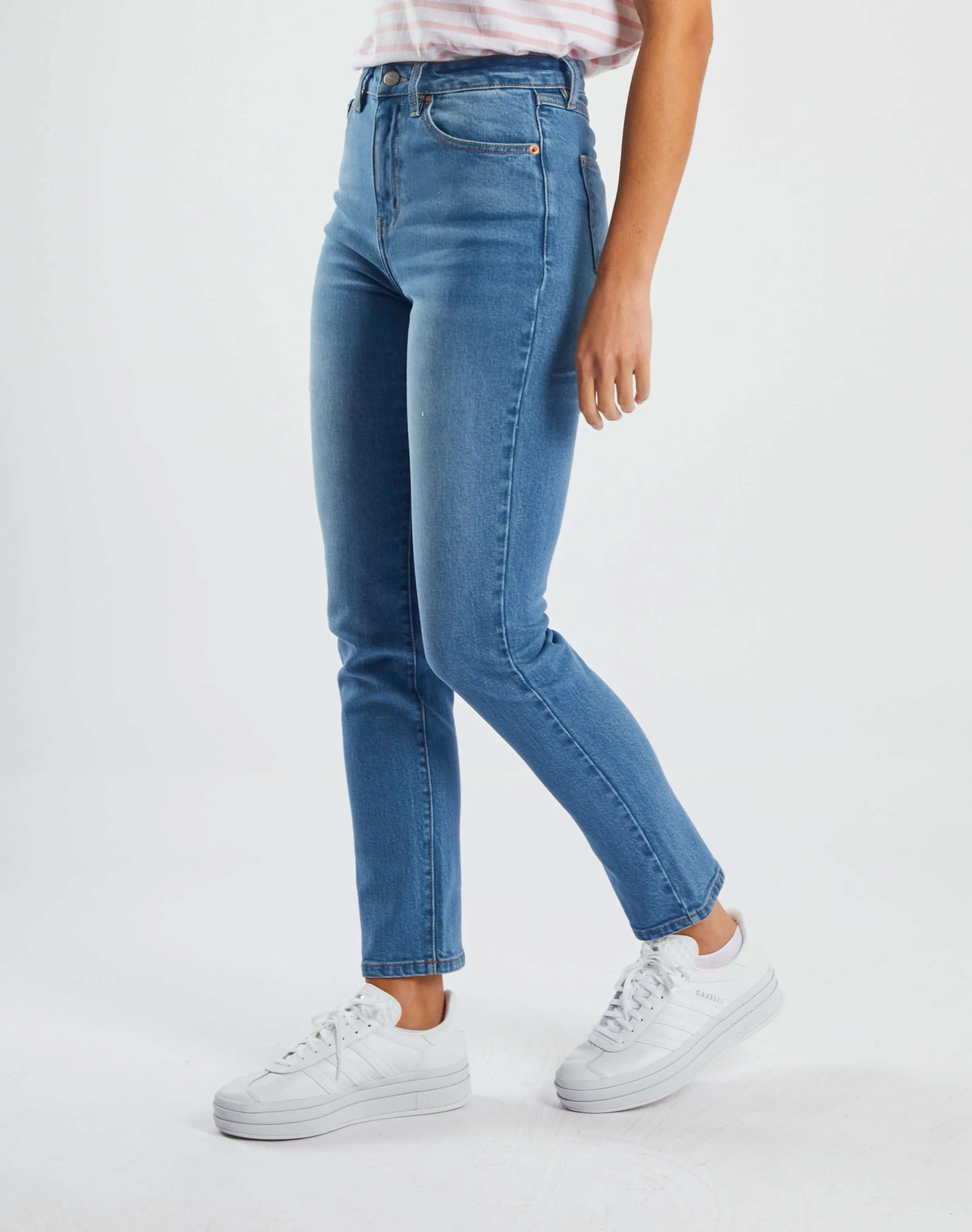 Paige Slim Jean Light Blue