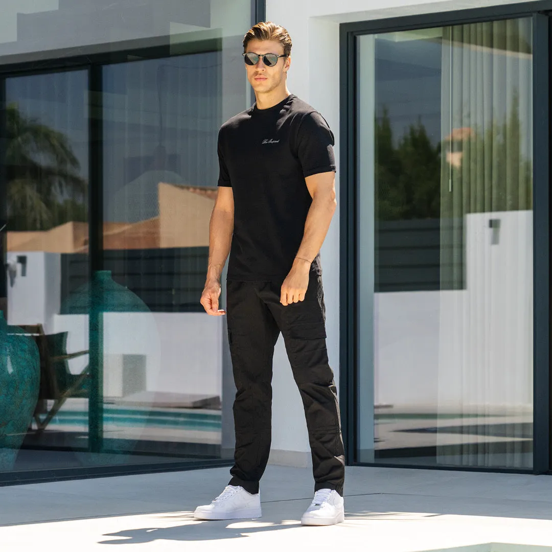 Parkes High-Quality Black Cargo Pants for Versatile Use