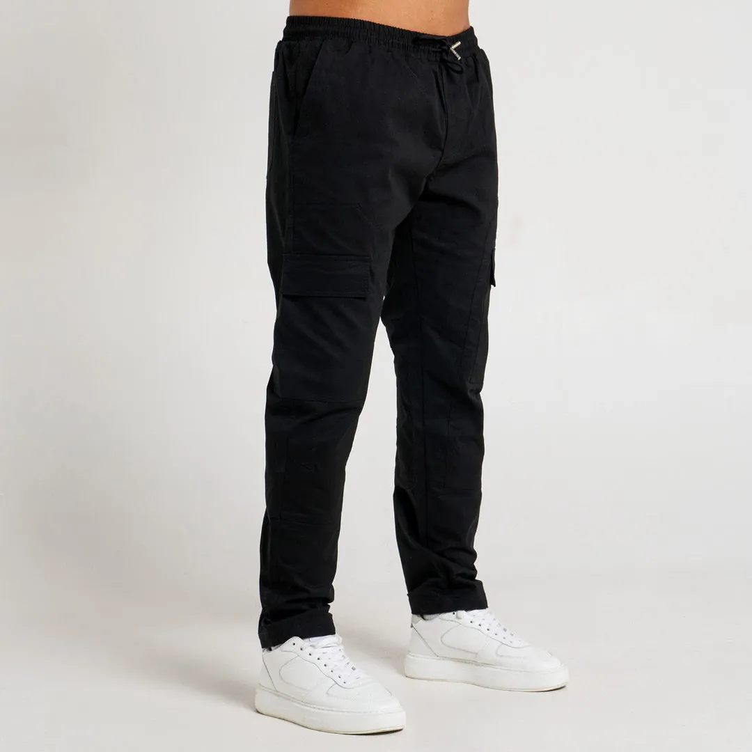 Parkes High-Quality Black Cargo Pants for Versatile Use