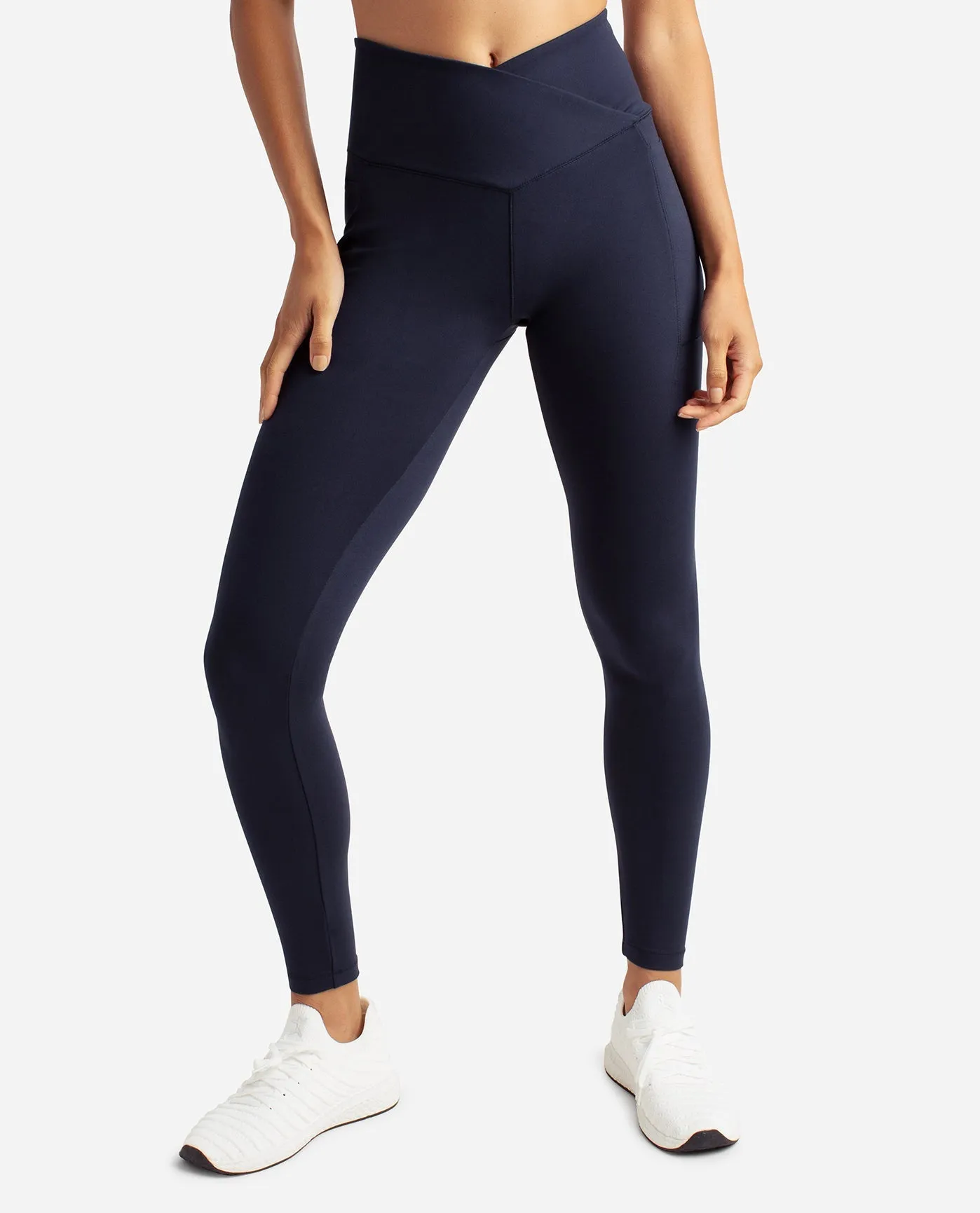 Studio Cross Waist Legging