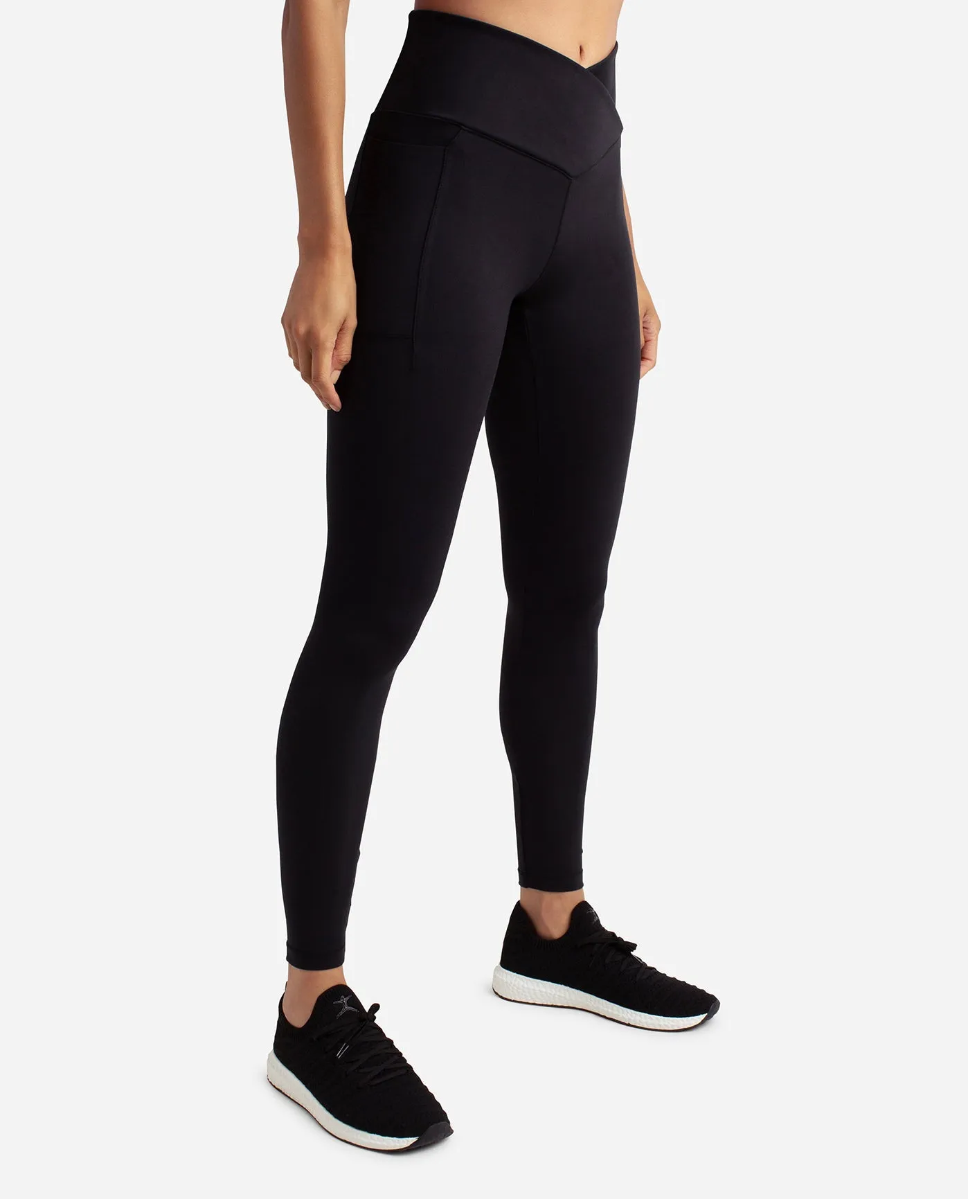 Studio Cross Waist Legging