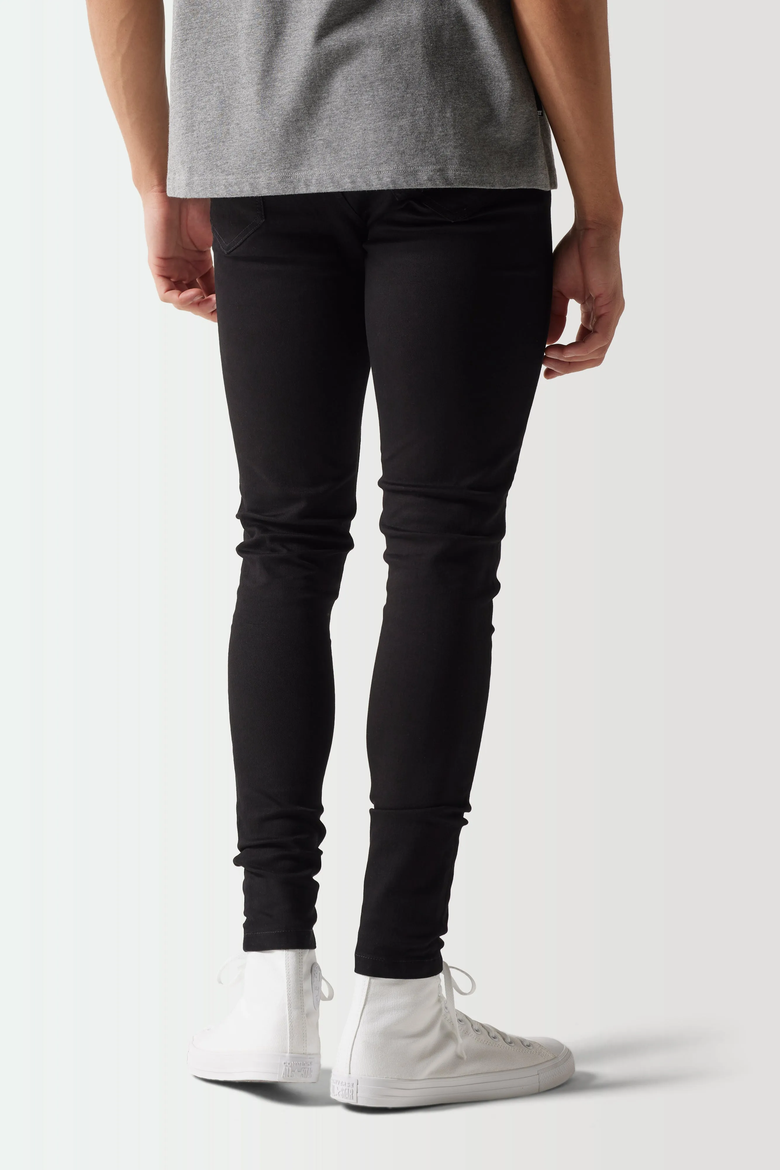 Sustainable Skinny Jeans - Jet Black