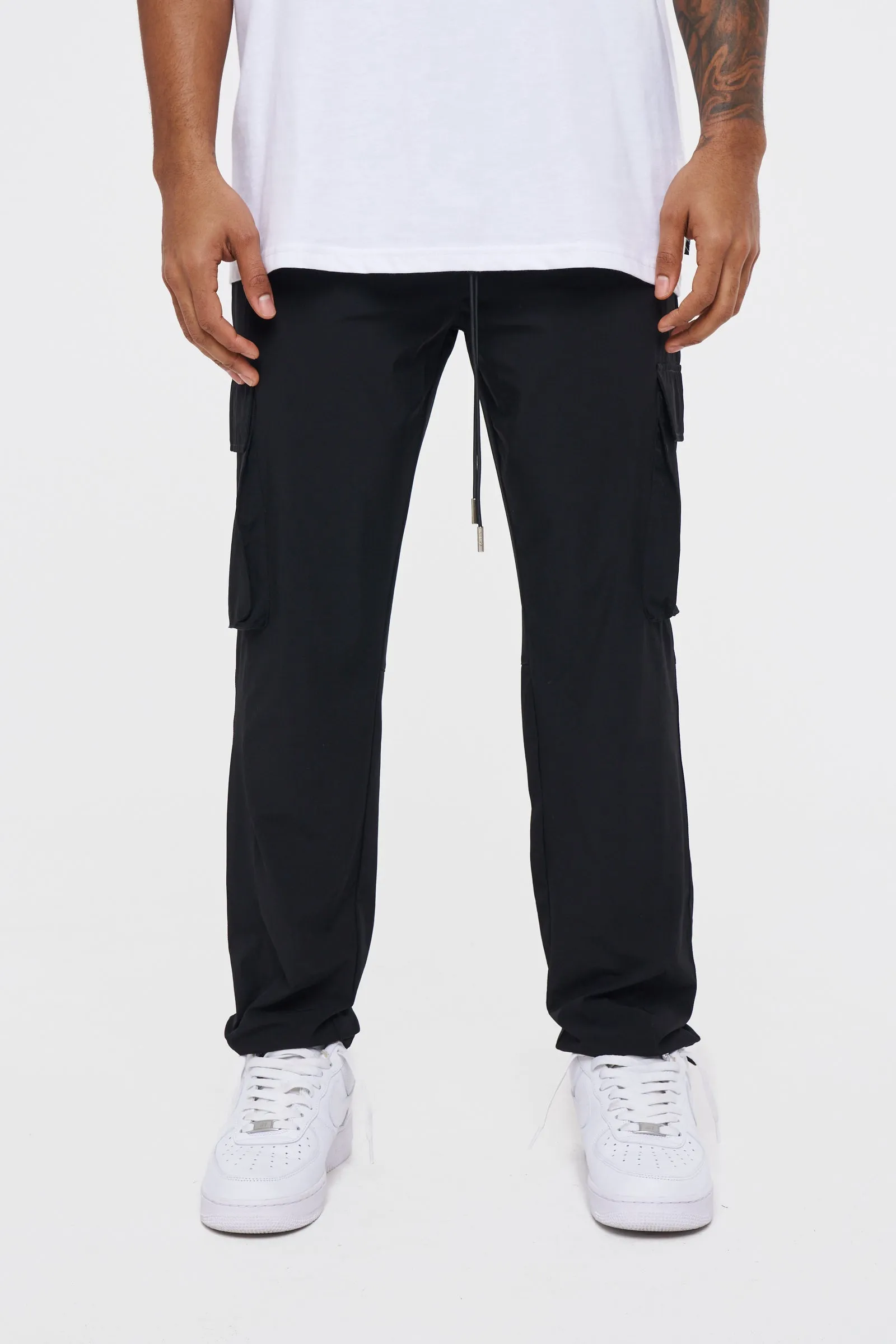 TECHNICAL SMART CARGO PANTS - BLACK