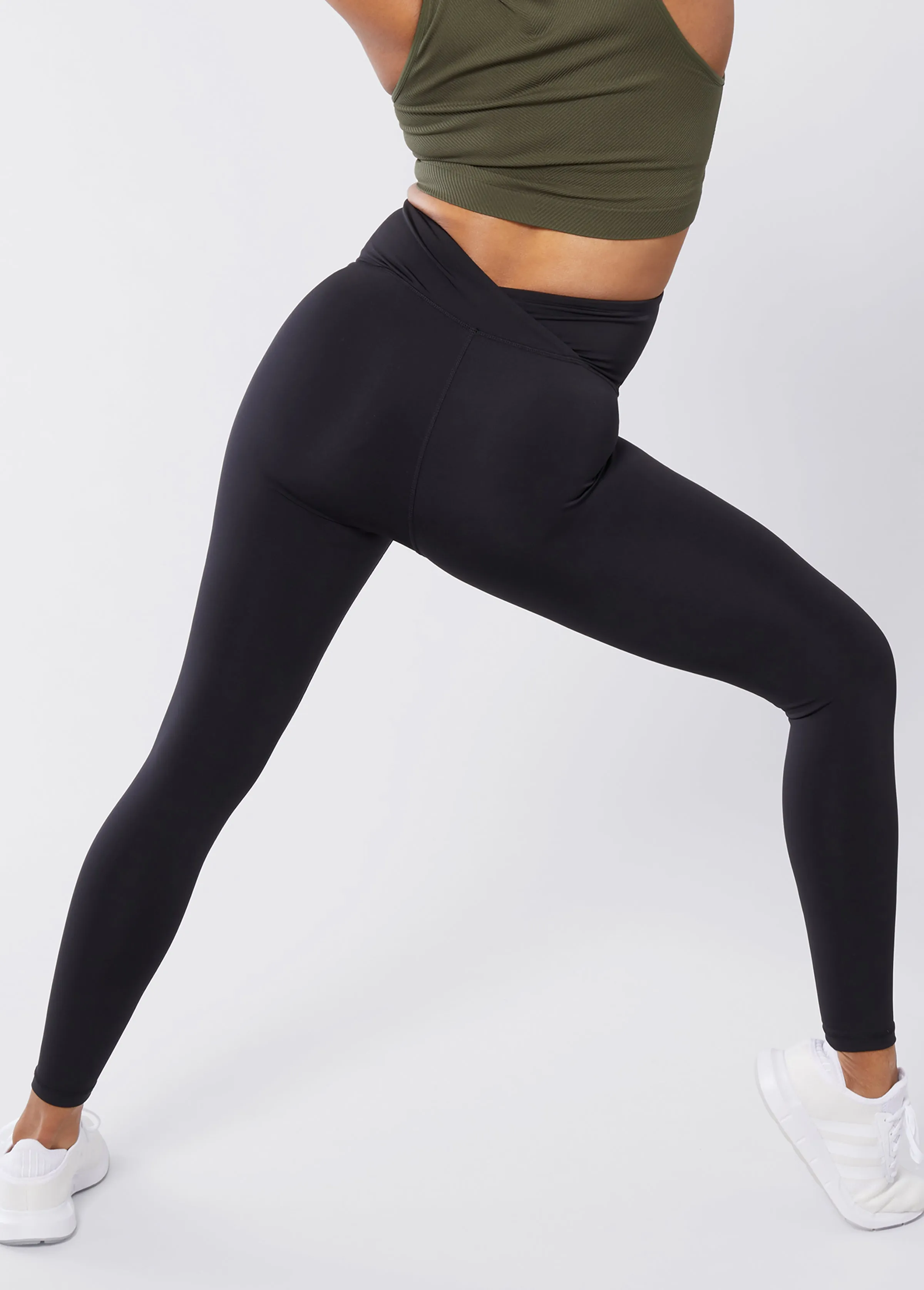 The Performance Maternity Legging